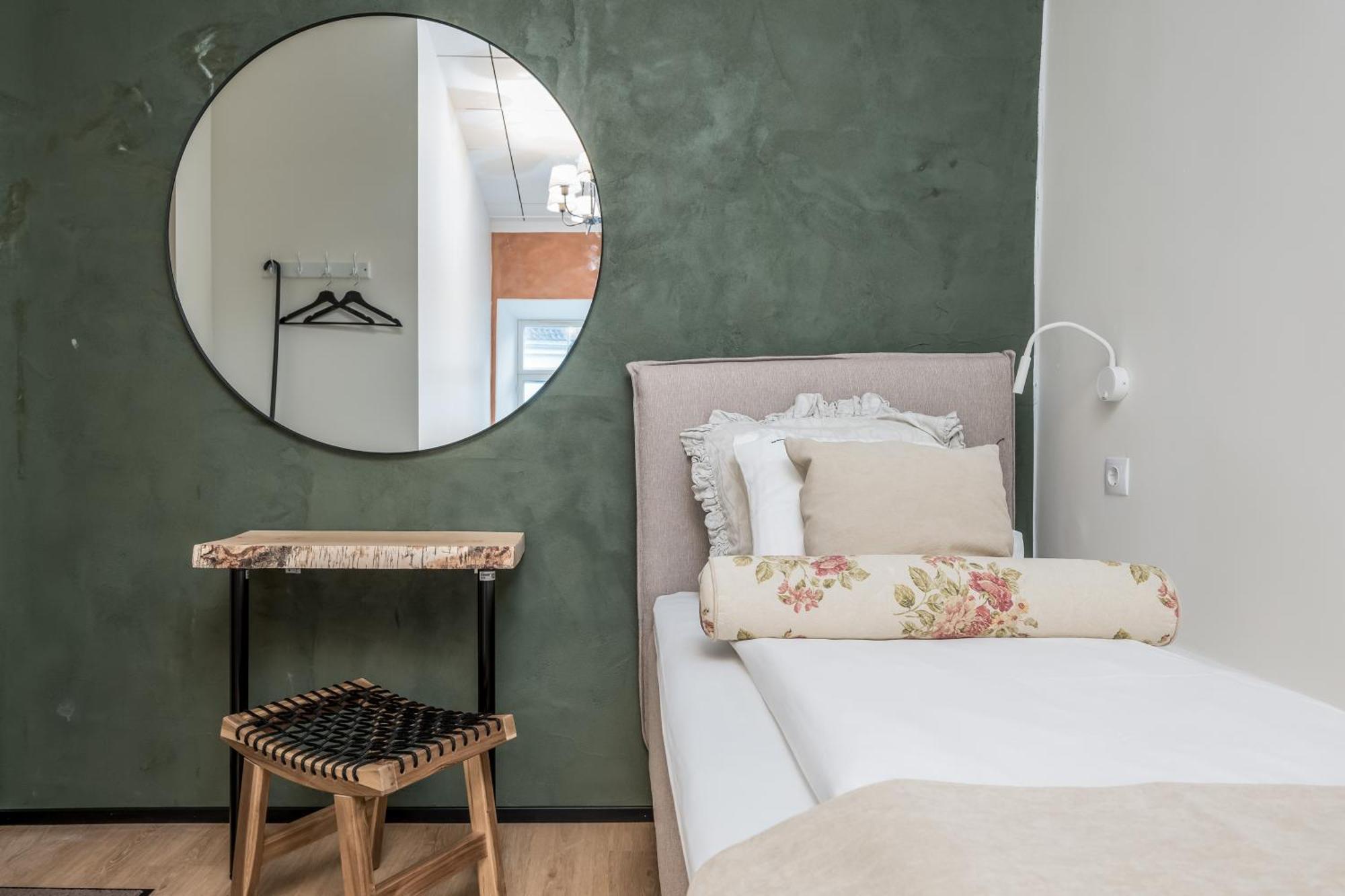 Old Town Boho Guesthouse Tallinn Dış mekan fotoğraf